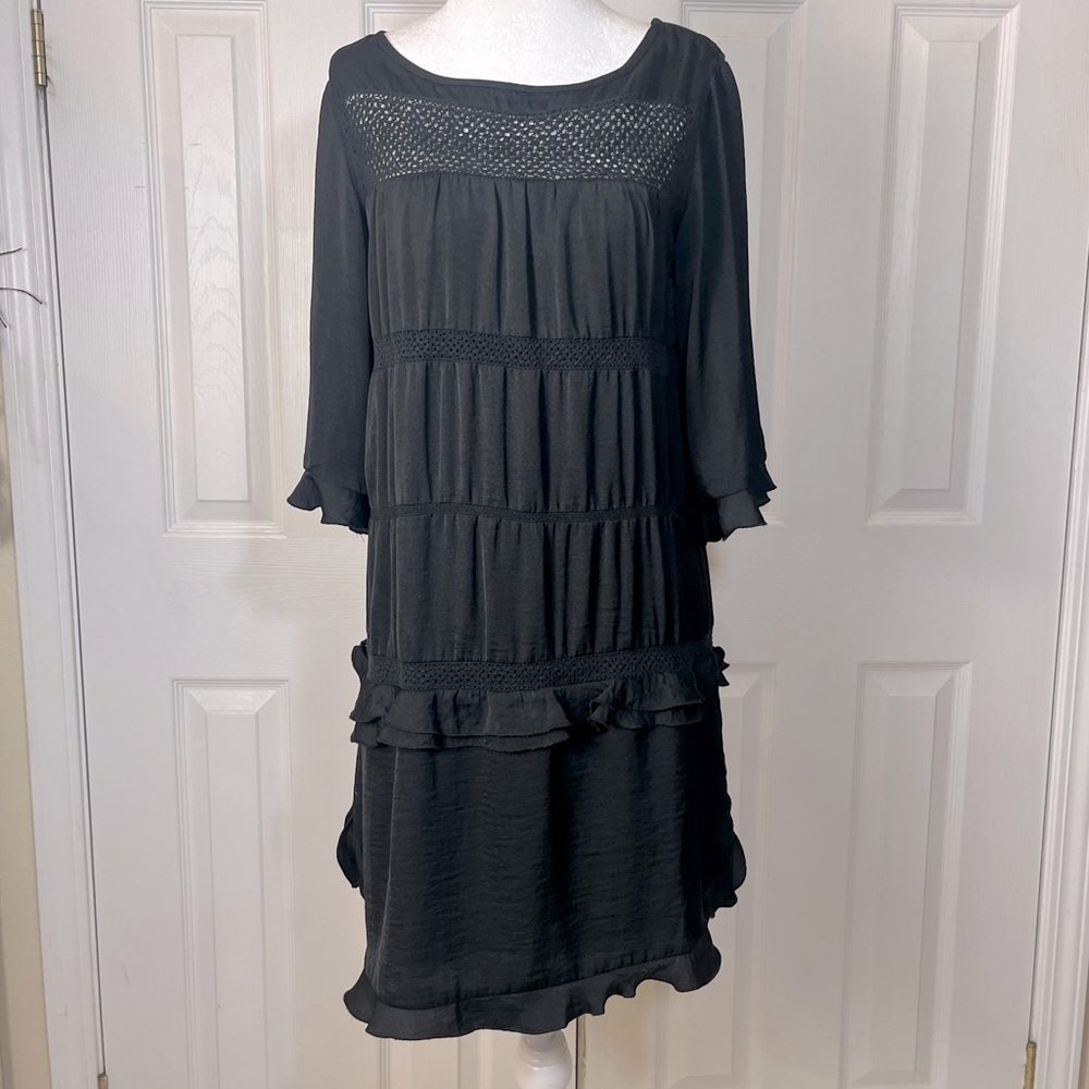 Who What Wear brand black dress